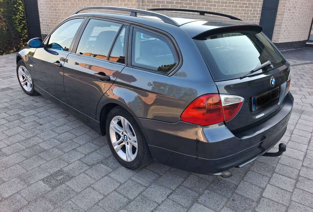 BMW zonder keuring voor onderdelen 1000 euro.