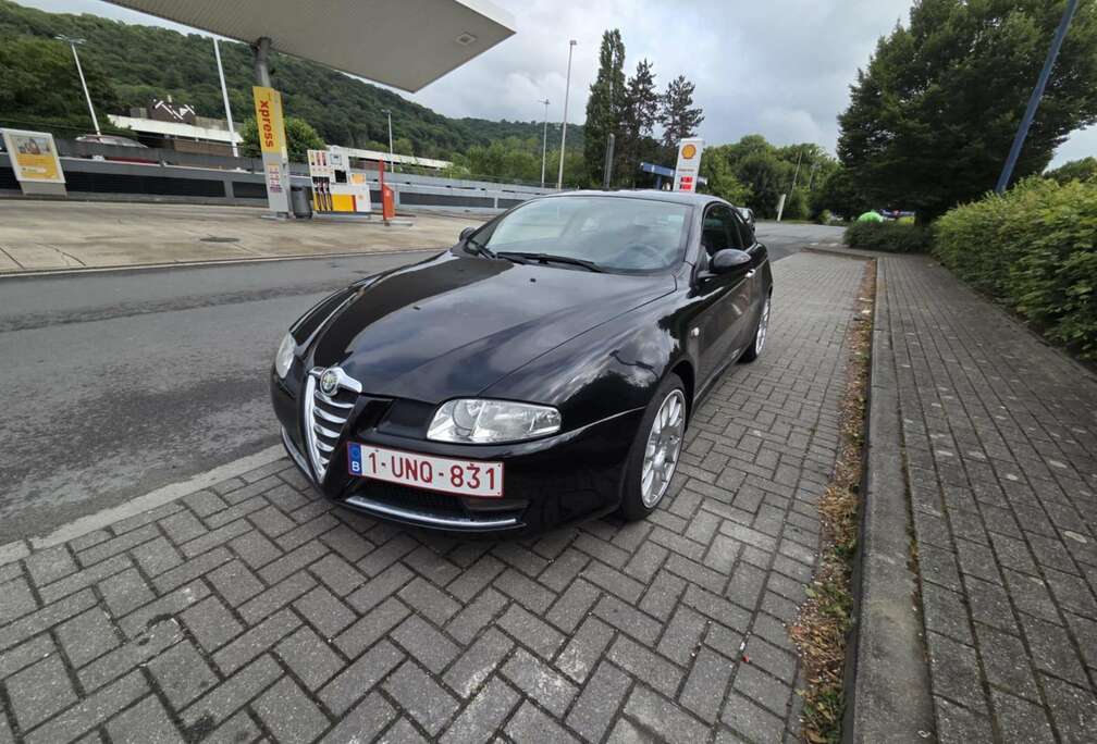 Alfa Romeo 1.9 JTD