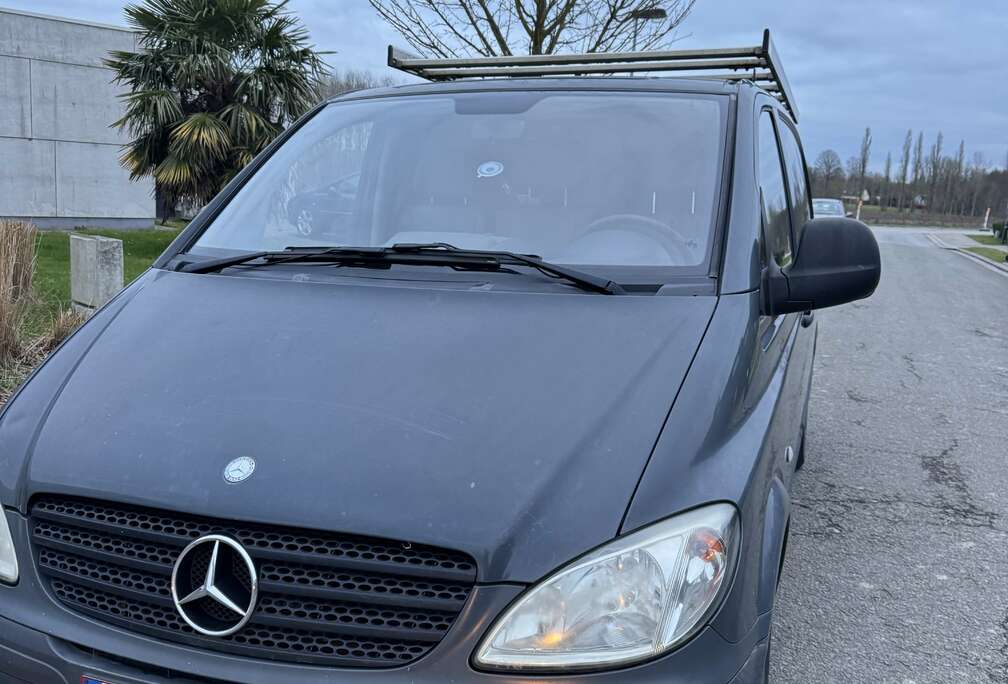 Mercedes-Benz 2..2 CDI