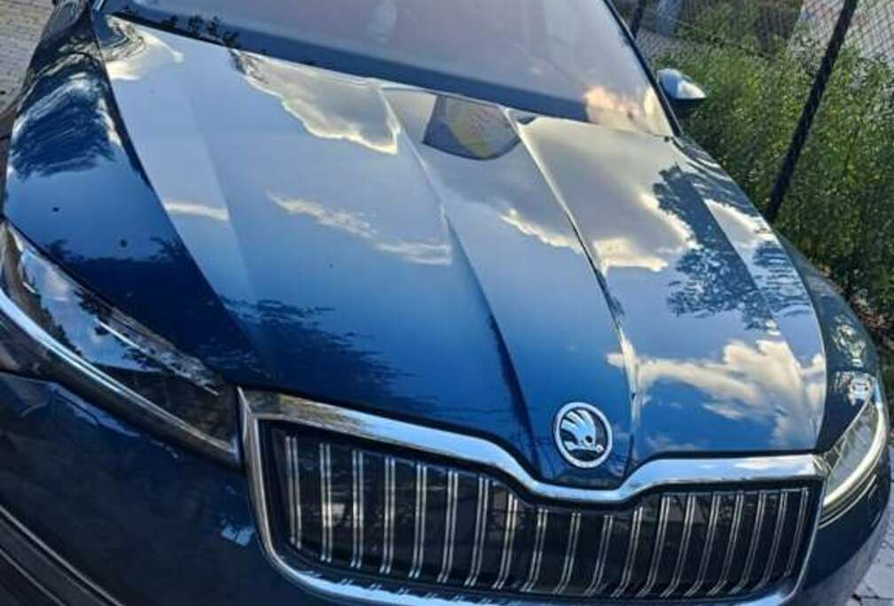 Skoda Superb Combi 1.4 TSI iV DSG L