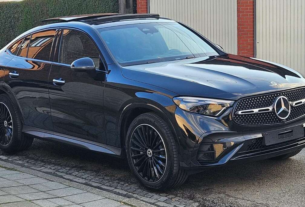 Mercedes-Benz Coupé AMG PACK 3000 KM