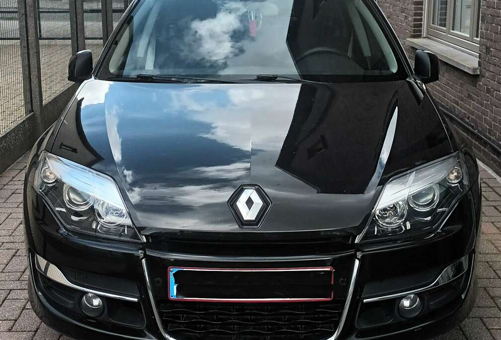 Renault Laguna 2.0 dCi Bose Edition FAP