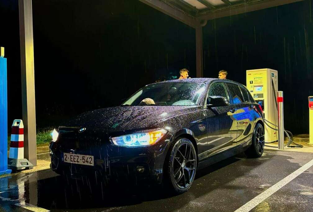 BMW 116i JOY Edition