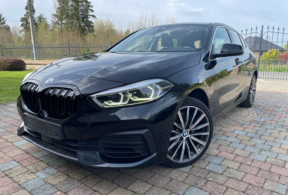 BMW 116i* GPS* S-ELECT+CHAUF* HAYON ELECT* JA 18\