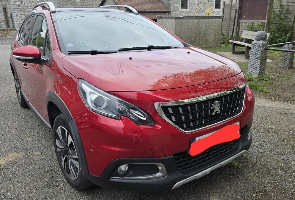 Peugeot GT-Line , 1.2( Prix negociable)