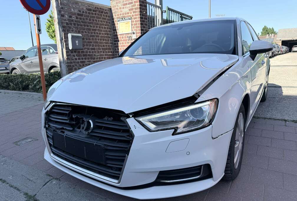 Audi Sportback 1.0 TFSI EDITION DESIGN