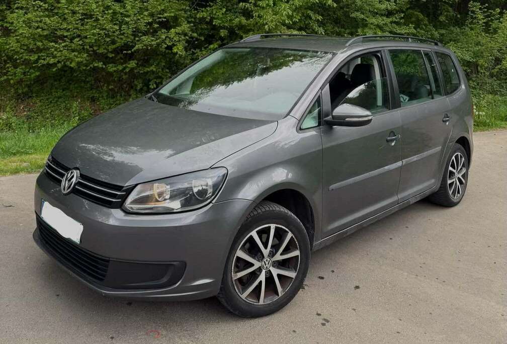 Volkswagen Touran 1.6 CR TDi Highline