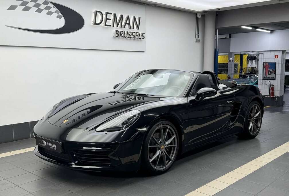 Porsche Boxster * PDK * Chrono * CarPlay * BOSE * PDLS