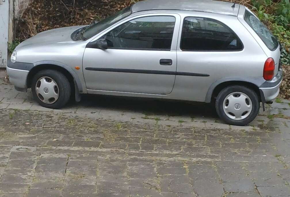 Opel 1.0i XE 12v Eco