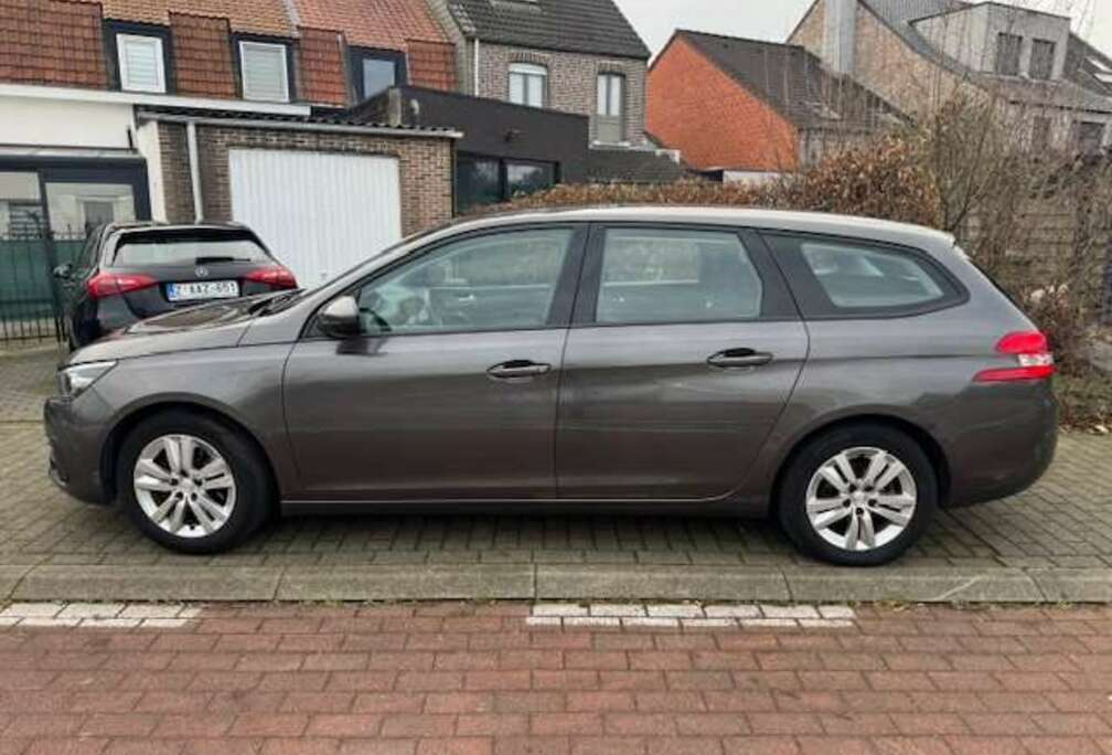 Peugeot SW 1.5HDi 12Maanden GARANTIE VIRTUAL COCKPIT 1eeig