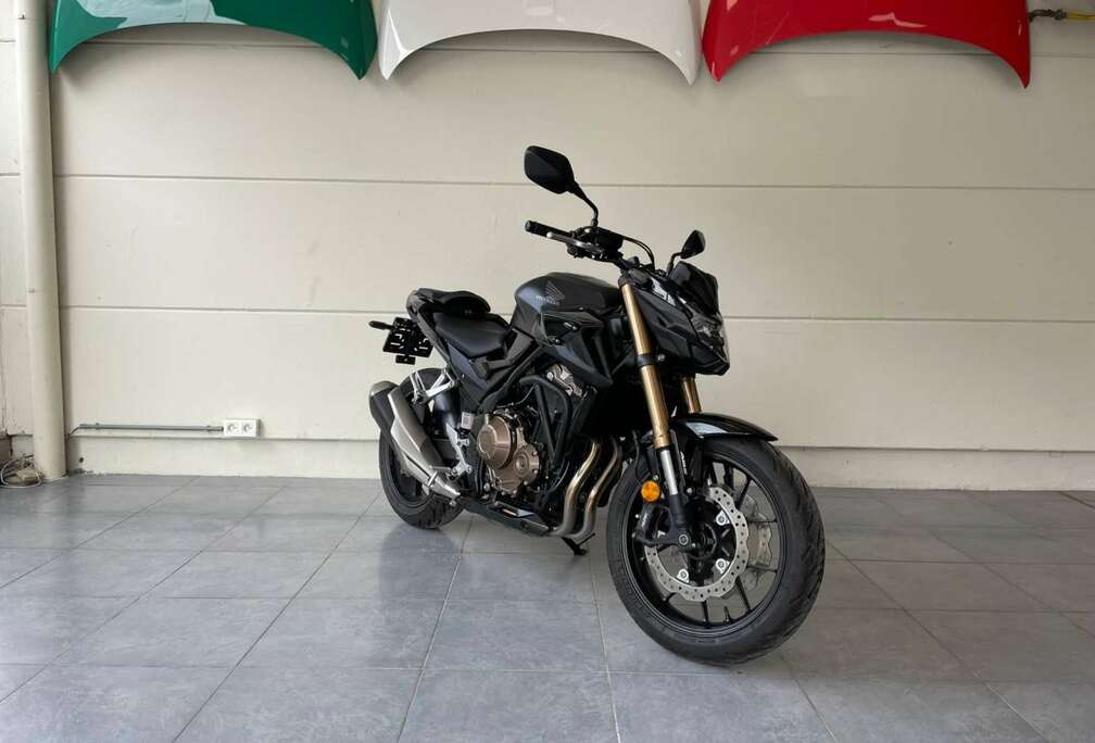Honda Vente par garage
