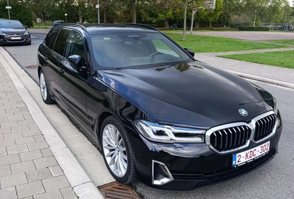 BMW 520d xDrive Touring Aut. Luxury Line