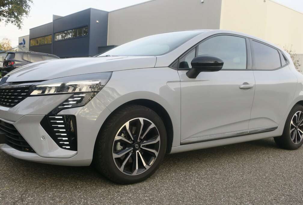 Renault E-TECH  Hybride