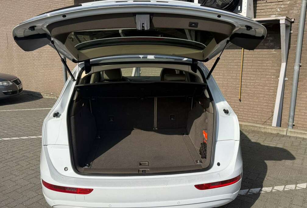 Audi Q5 2.0 TDi S tronic