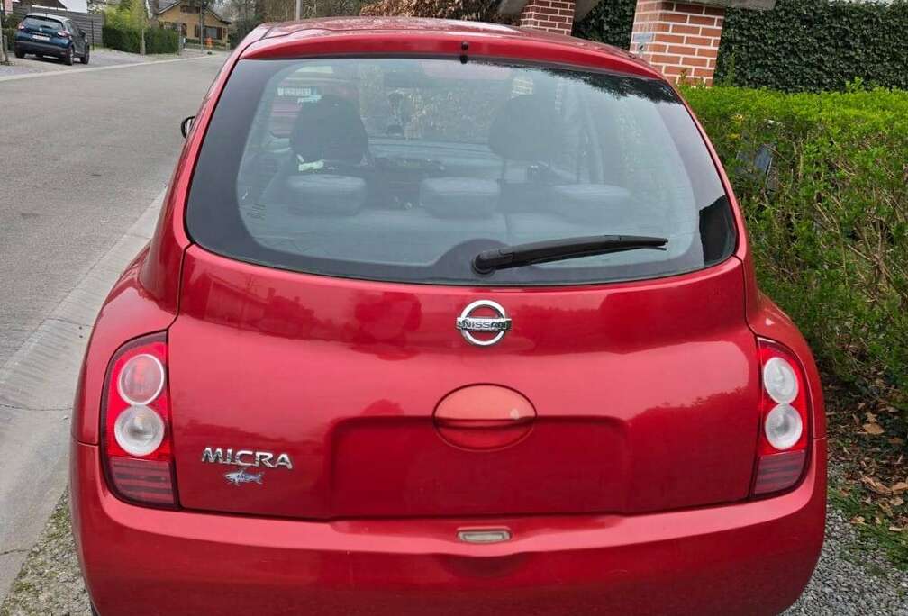 Nissan 1.2i 16v Acenta