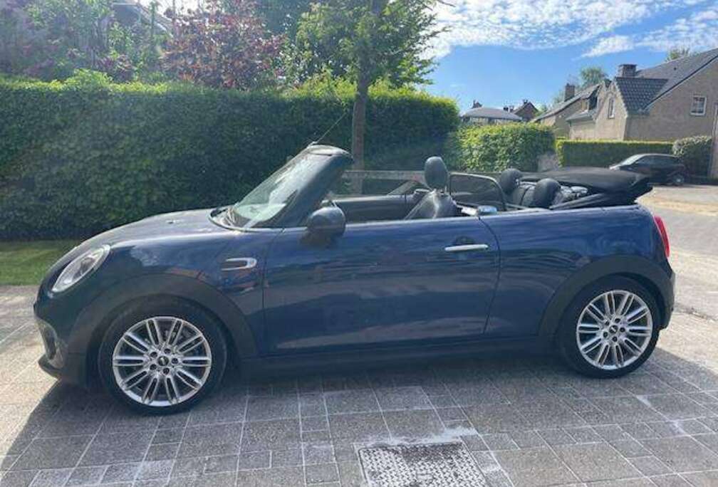 MINI Mini Cabriolet 1.5 D Cooper