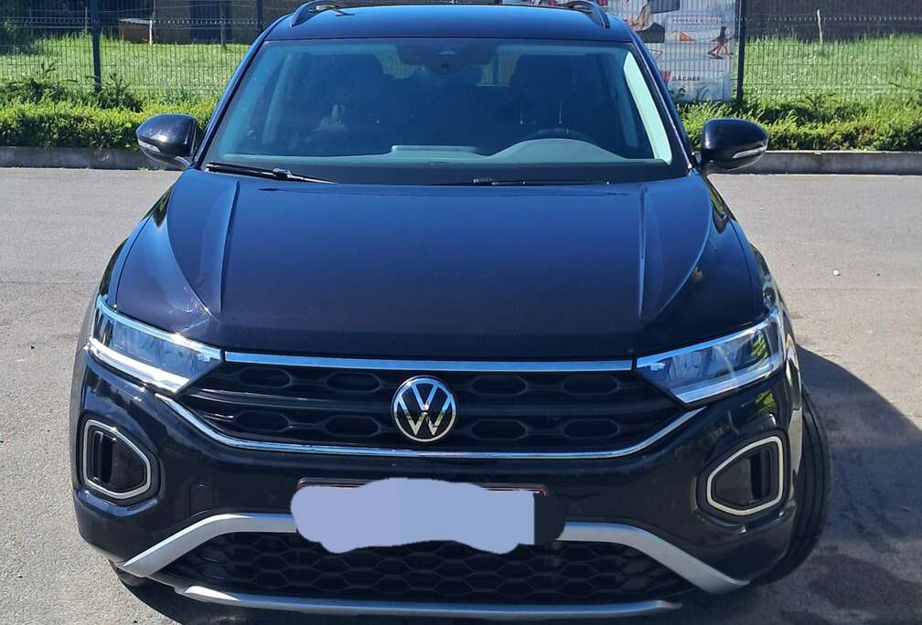 Volkswagen 1.0 TSI Life Business