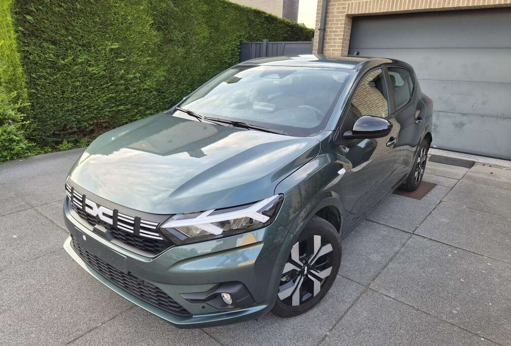 Dacia 1.0 TCe /  CAMERA / CARPLAY / LED / *TOP DEAL*