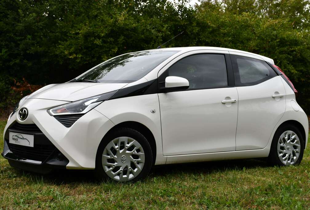 Toyota Aygo 1.0i VVT-i x-play II TOP TOP NEW NEW