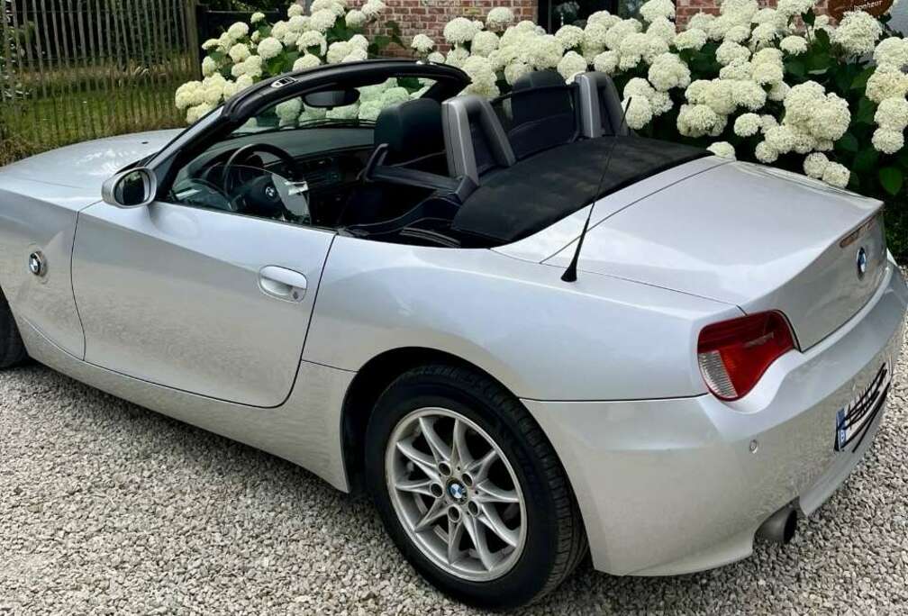 BMW Z4 2.0i 16v