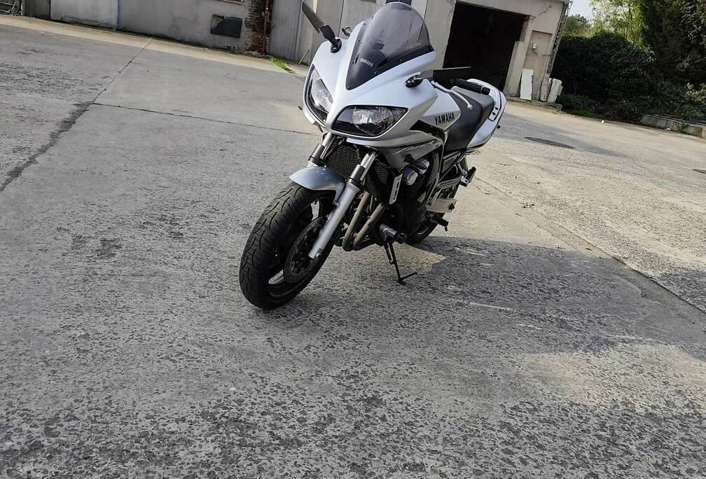 Fazer 600