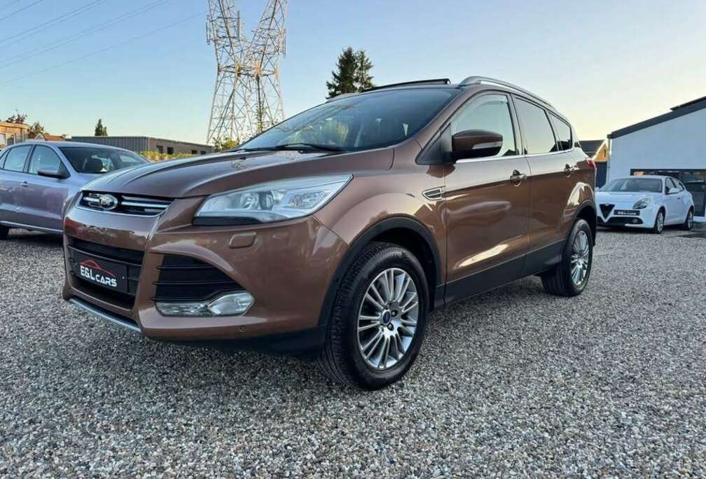 Ford Kuga 2.0 TDCi 4WD Titanium **Garantie 12 mois**