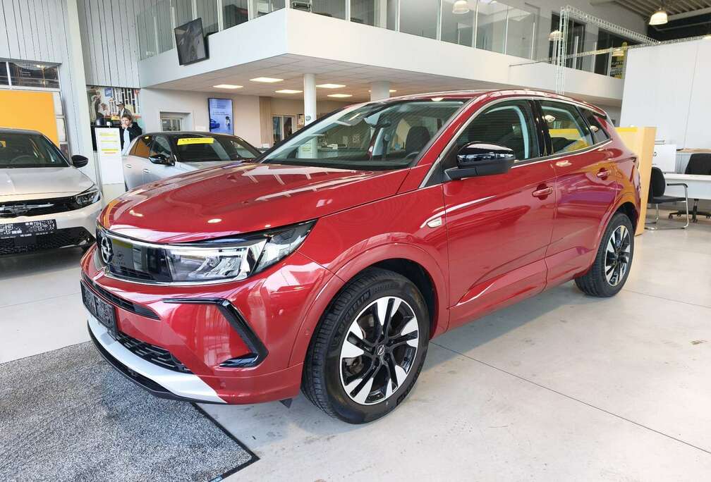 Opel 1.2Turbo*ParkS.V/A+360CAM*Trekhaak*Carplay*