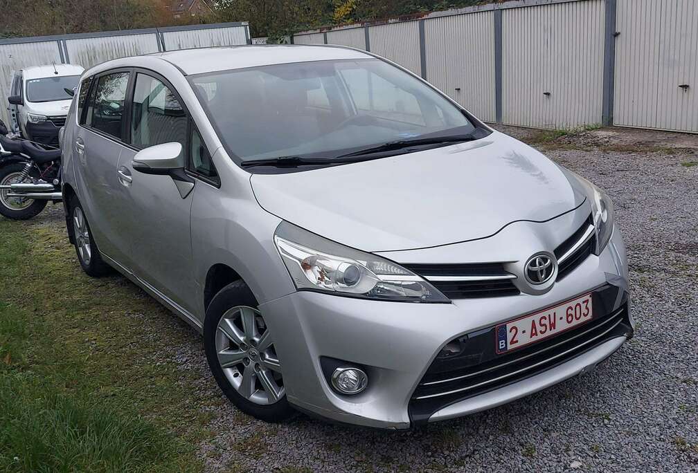 Toyota 1.6 D-4D Business Plus 5pl.