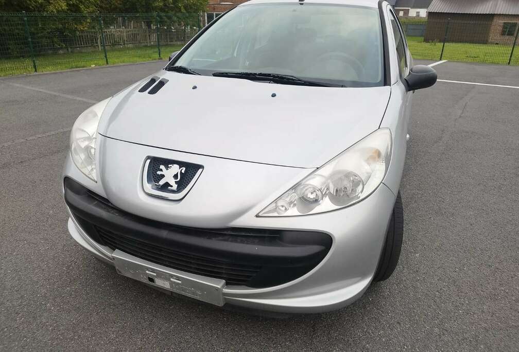 Peugeot 206  1.1i Trendy