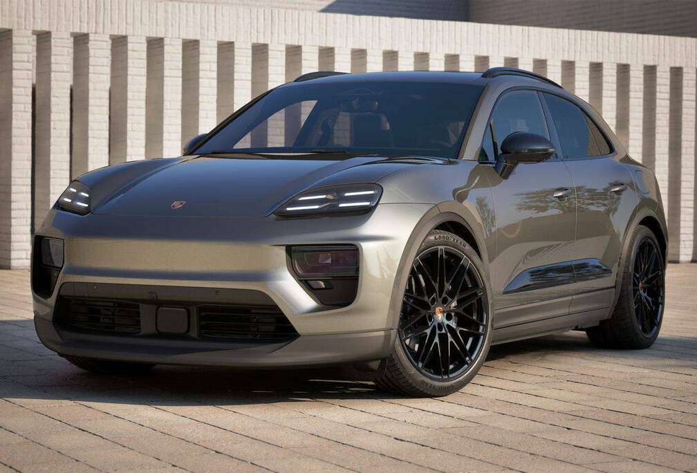 Porsche 4 EV 100KW/22\