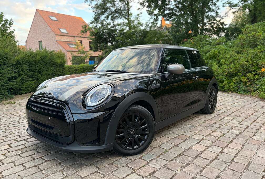 MINI 1.5 Automaat Weing kilometers ### 38000 km ###