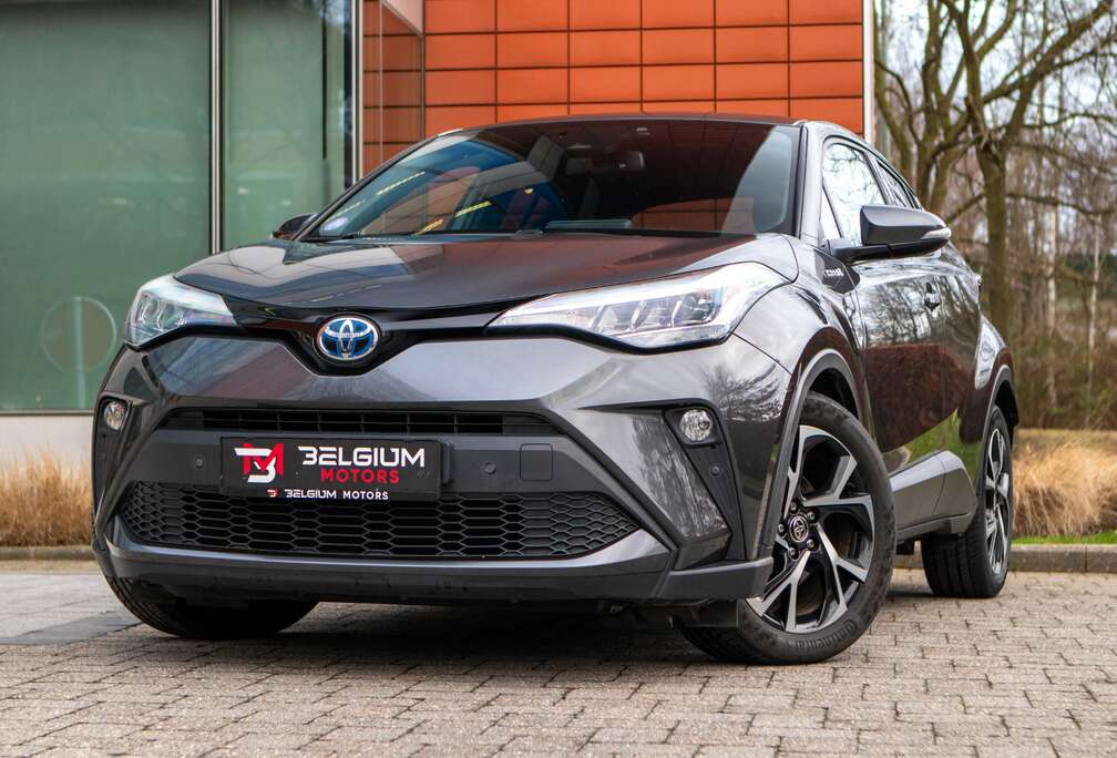 Toyota Hybrid 1.8i VVT-i - Camera - Carplay - ACC