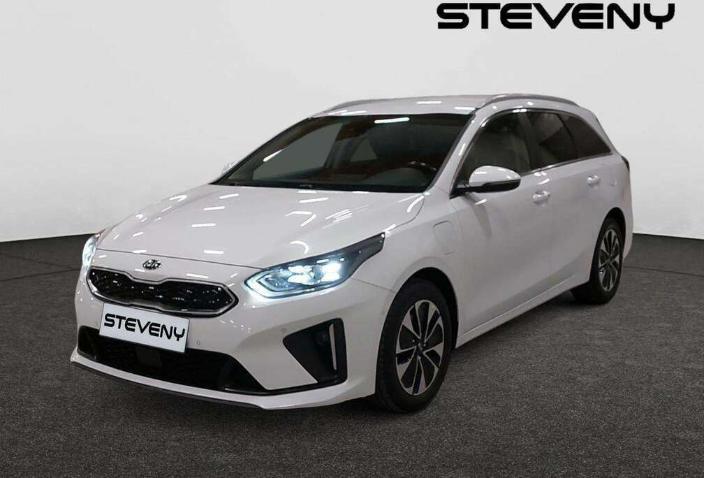 Kia SW / cee\'d SW SENSE 1.6 GDi 141CV PHEV 6DCT *CUIR*GPS*CAMERA*