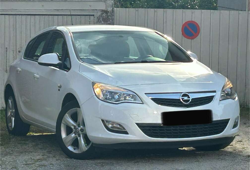 Opel opel astra 1.4i euro 5 126.000 km