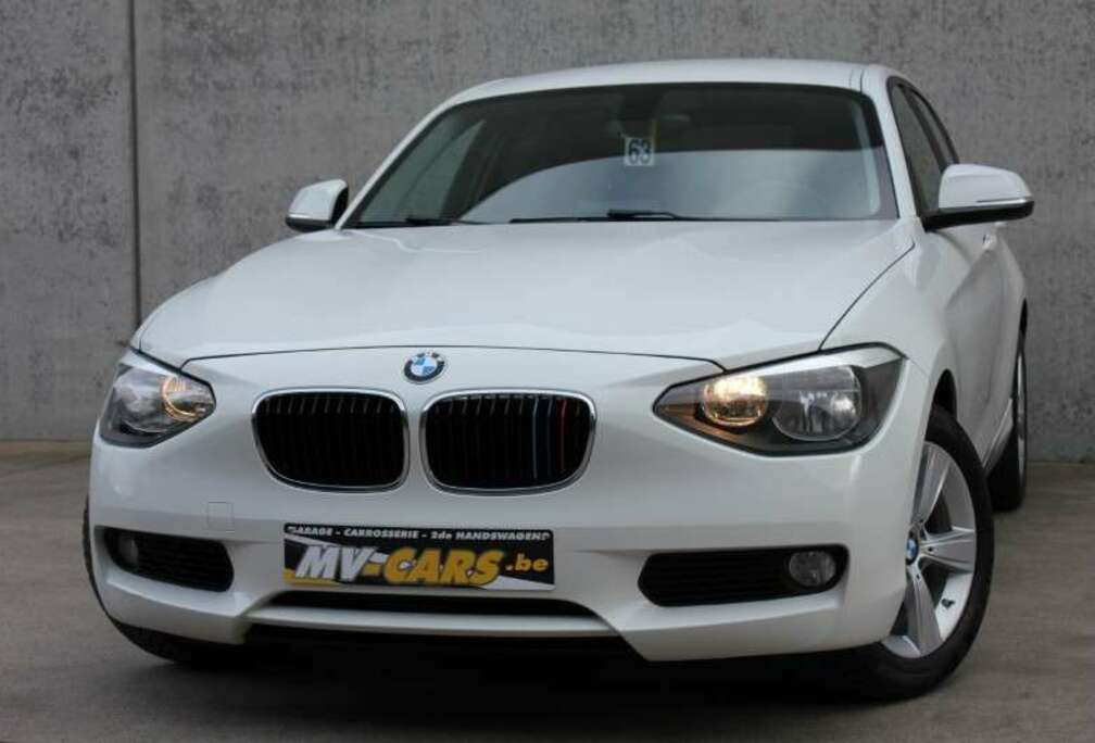 BMW BMW 116i-Pdc-Getinte ramen/Multistuur/scherm