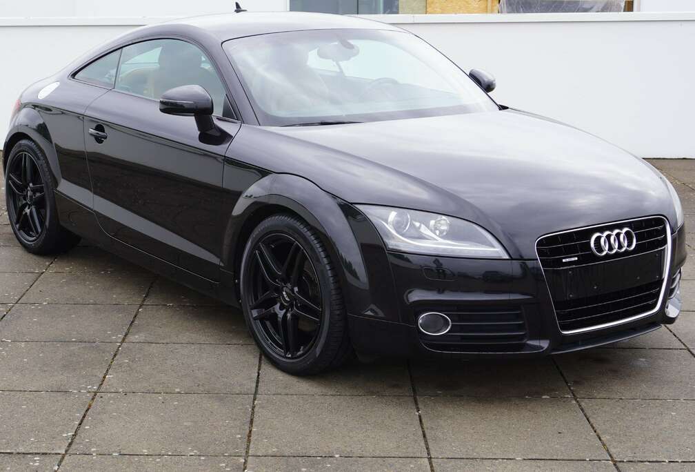 Audi 2.0 T FSI QUATTRO/TIPTRONIC/LEDER/NAVI/XENON/18\