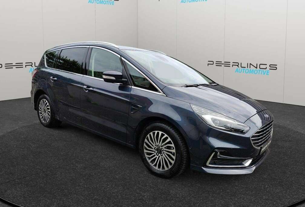Ford HEV Titanium AUT