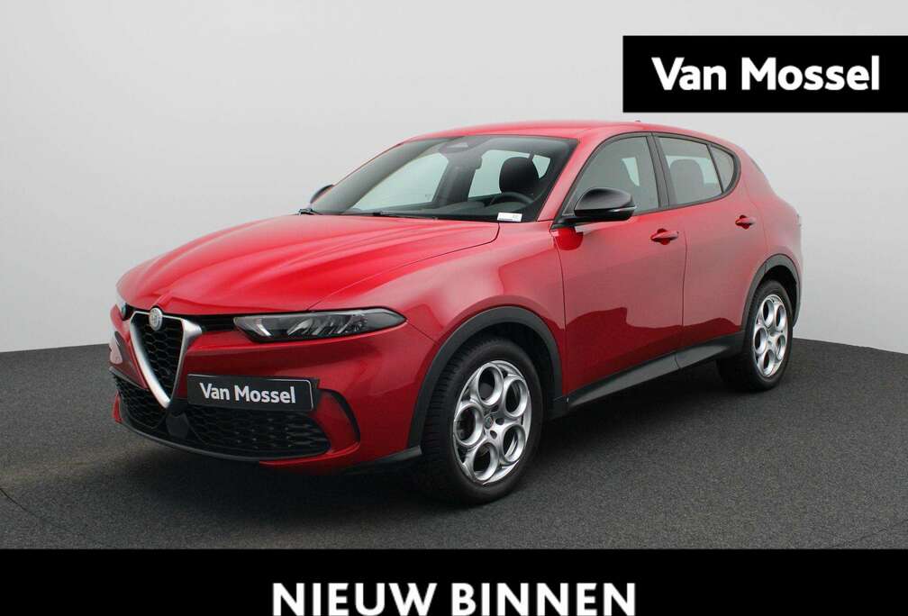 Alfa Romeo 1.6 DS Super LED  PDC A  Cruise  Carplay