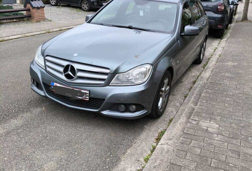 Mercedes-Benz Classe Break CDI BlueEfficiency Avantgarde Executi