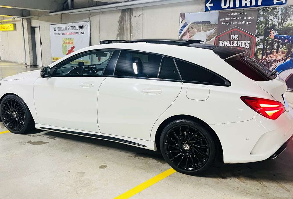 Mercedes-Benz Shooting Brake 7G-DCT AMG Line