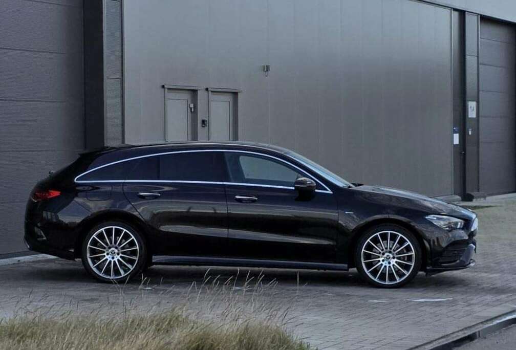 Mercedes-Benz e PHEV Business Solution