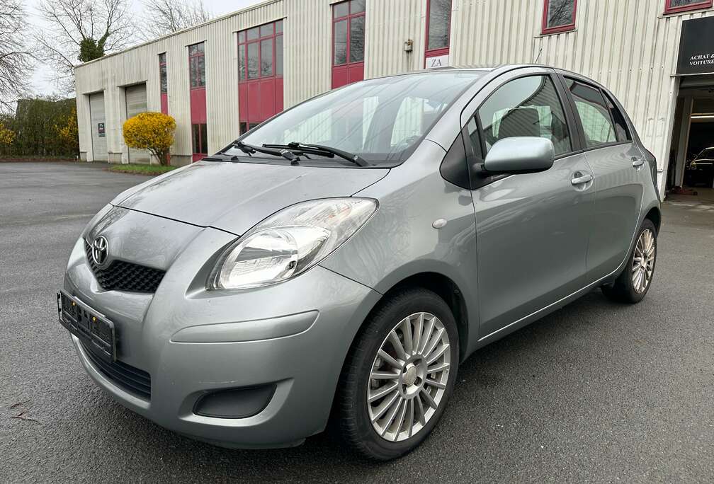 Toyota Yaris 1.33i VVT-i   HORS EUROPE
