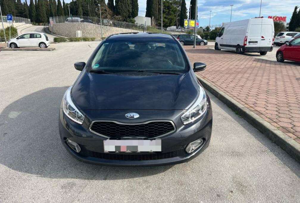 Kia Cee\'d 1.4i EX ISG EcoDynamics