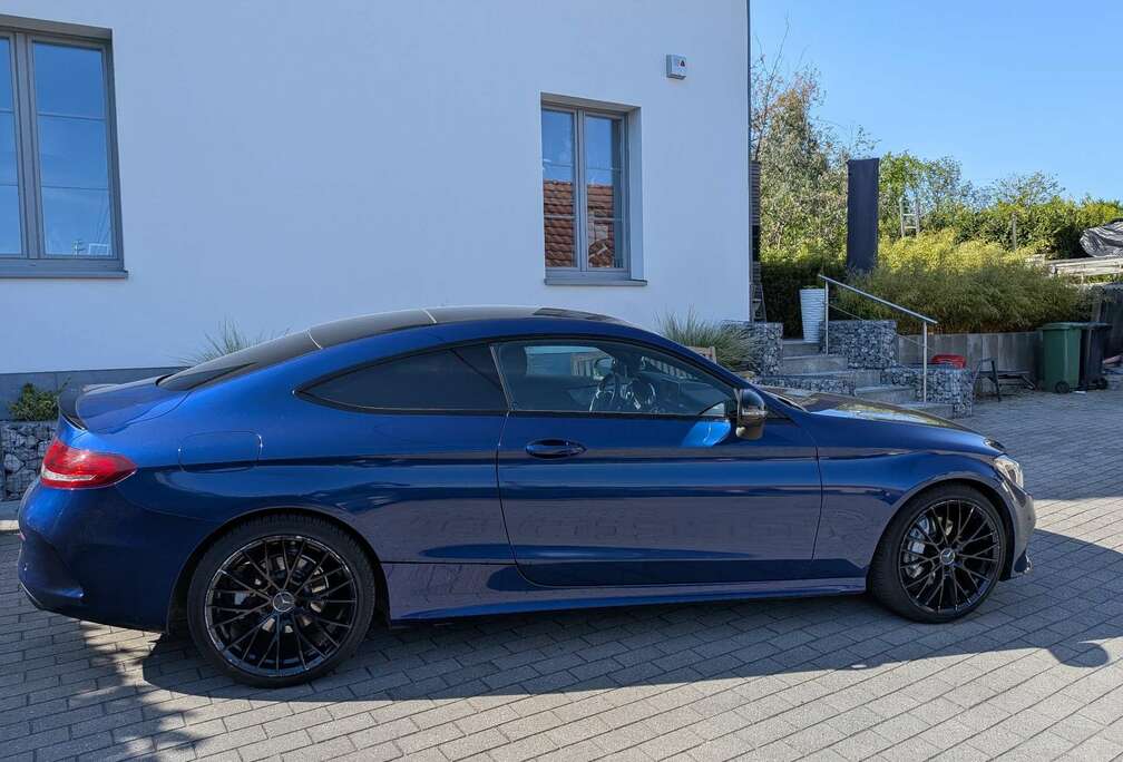 Mercedes-Benz Coupe d
