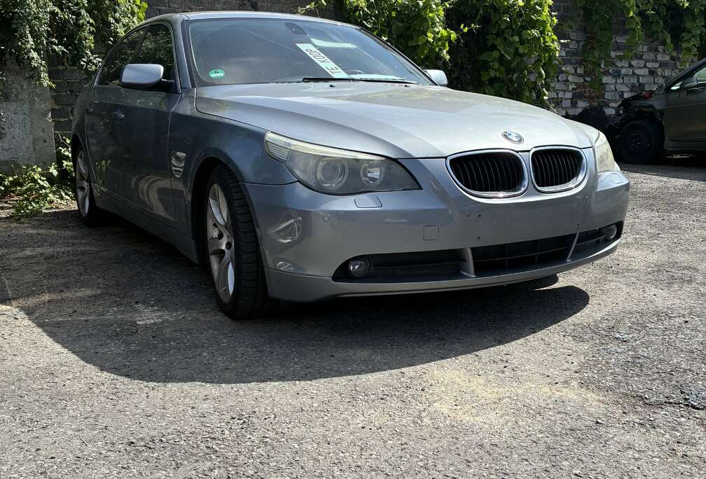 BMW 520i E60