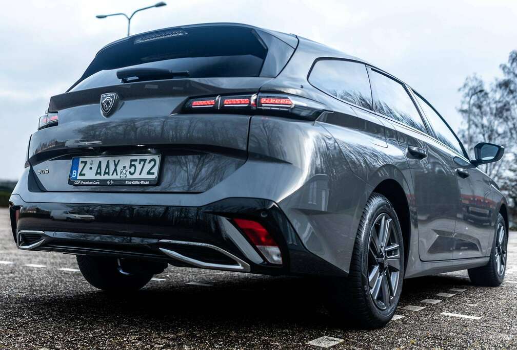 Peugeot 308 SW Allure S  131pk / 22dkm / Showroomstaat - Promo