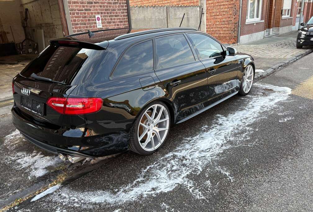 Audi S4 Avant S tronic