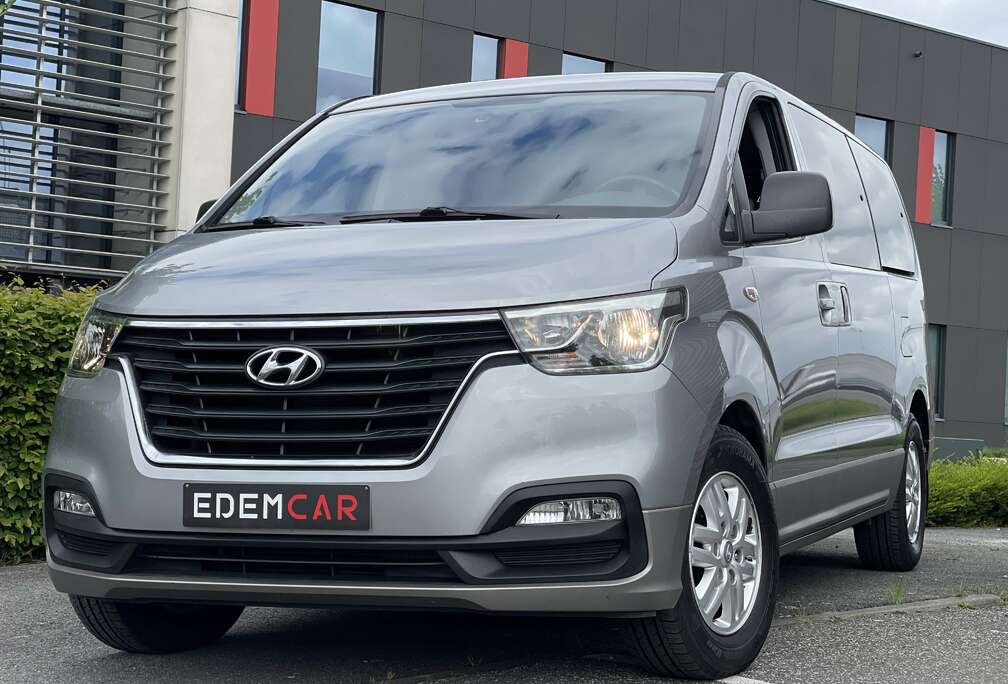 Hyundai People 2.5 CRDi Executive 8pl.