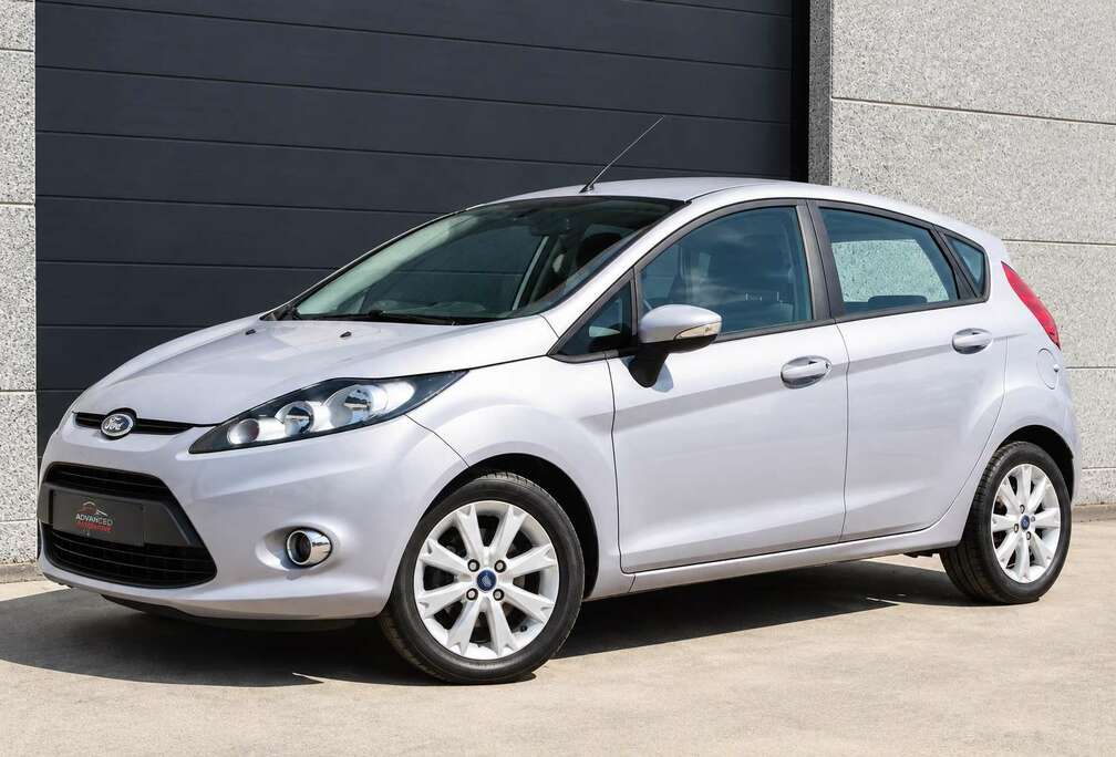 Ford Fiesta 1.25i Champions Edition