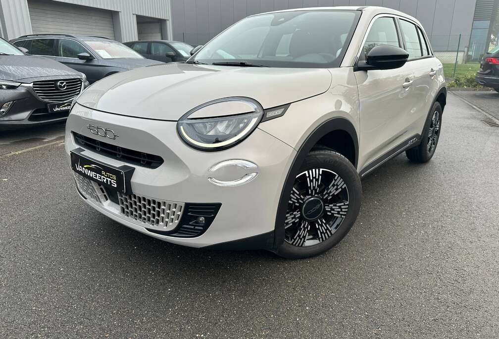 Fiat 1.2 benzine Hybrid AUTOMAAT,  CARPLAY-ANDROID
